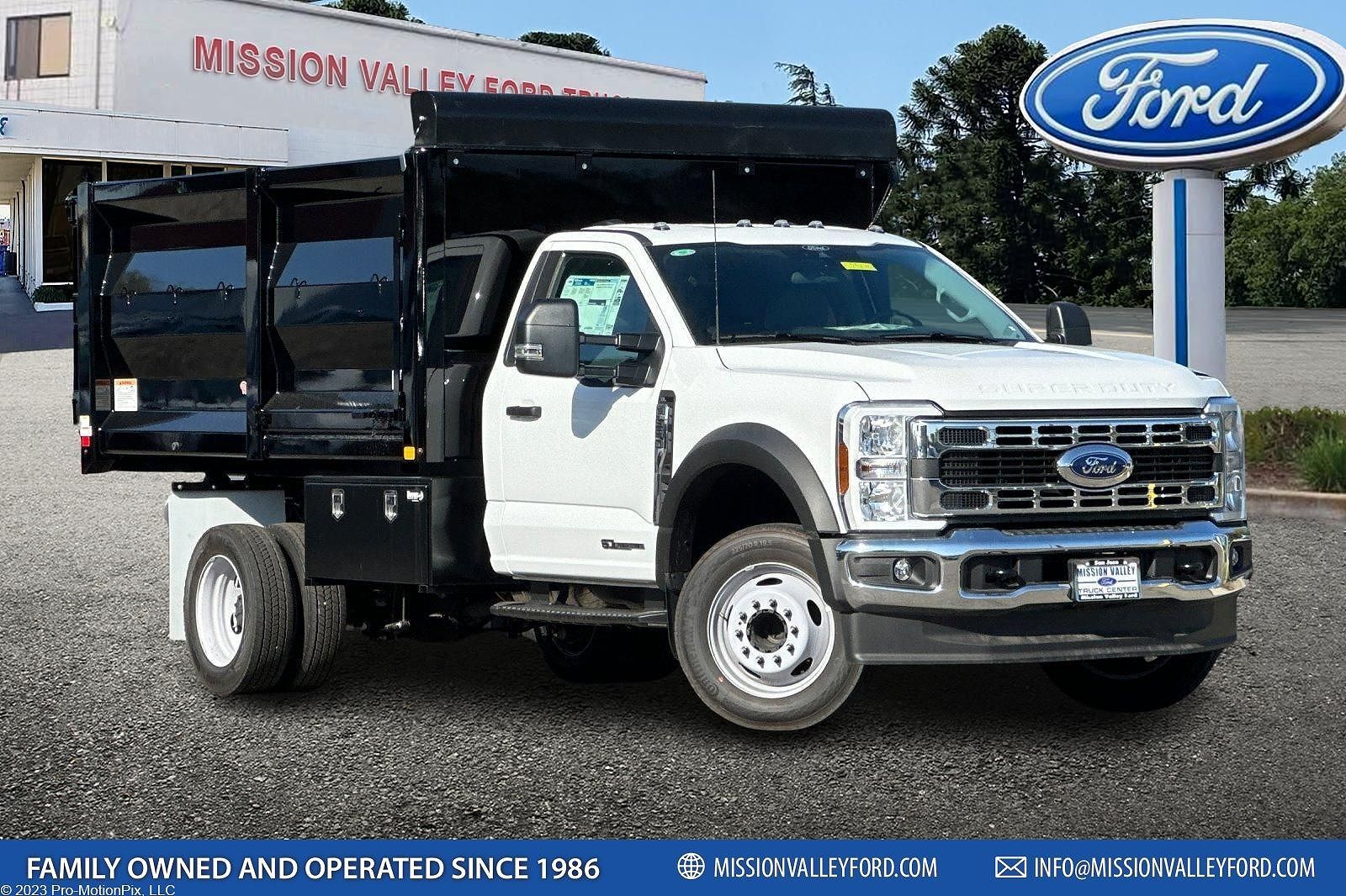 2025 FORD F-550