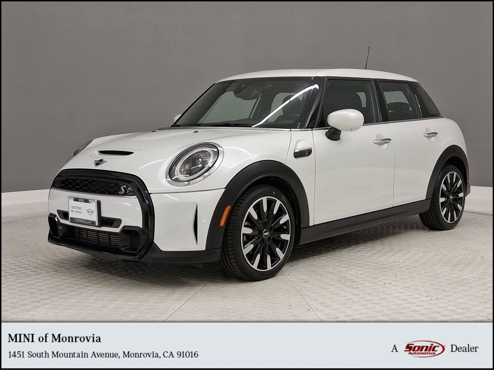 2024 MINI Hardtop
