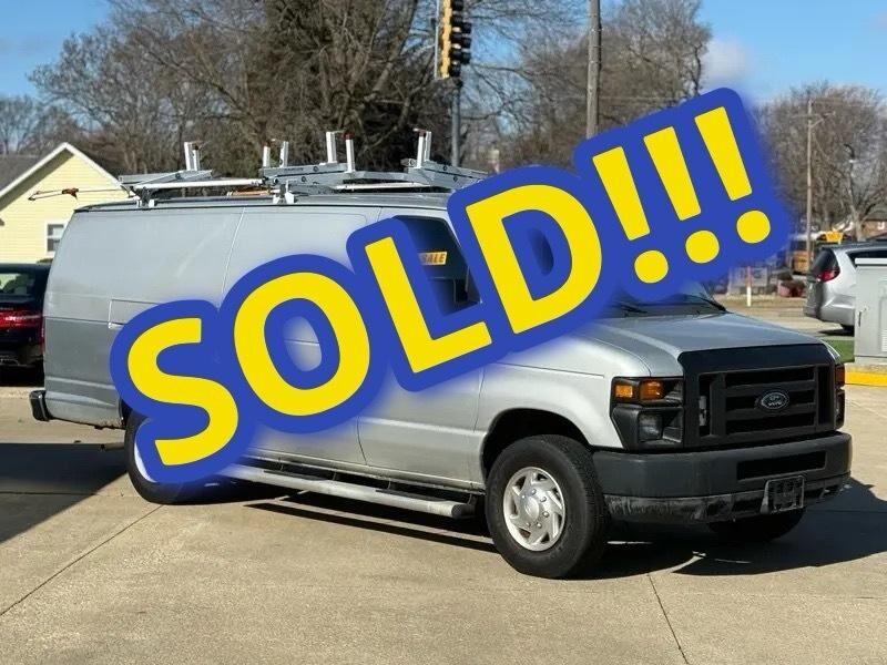 2011 FORD E-250