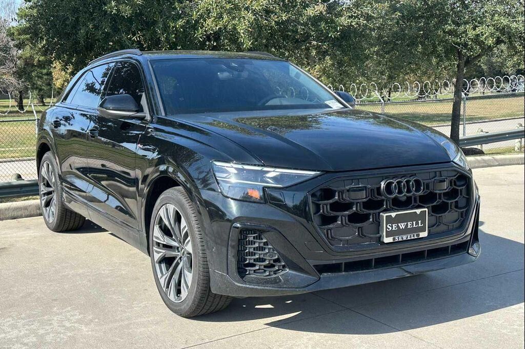 2026 Audi Q8