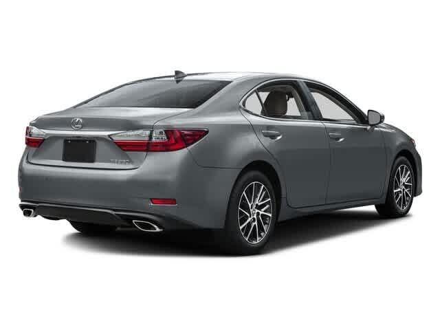 2016 LEXUS ES