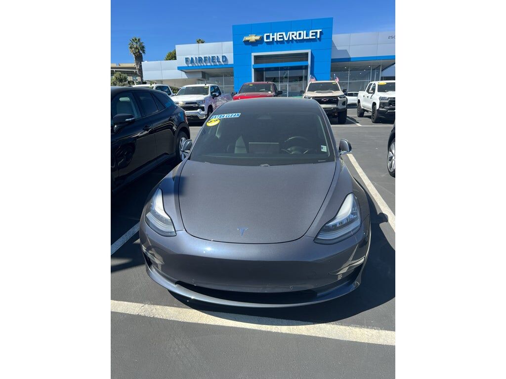 2020 TESLA Model 3