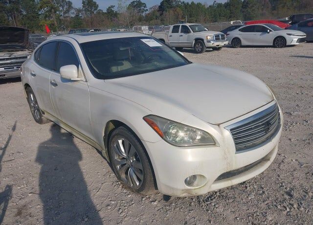 2012 INFINITI M37