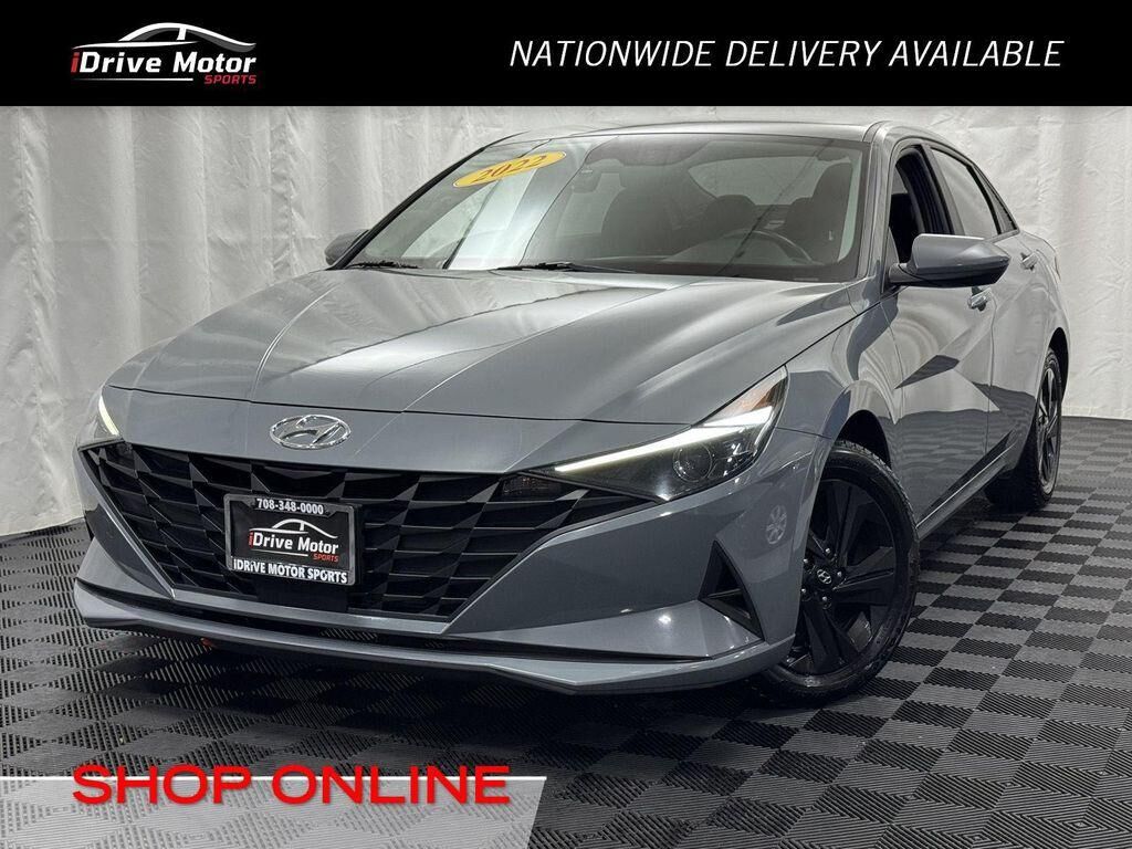 2022 HYUNDAI Elantra