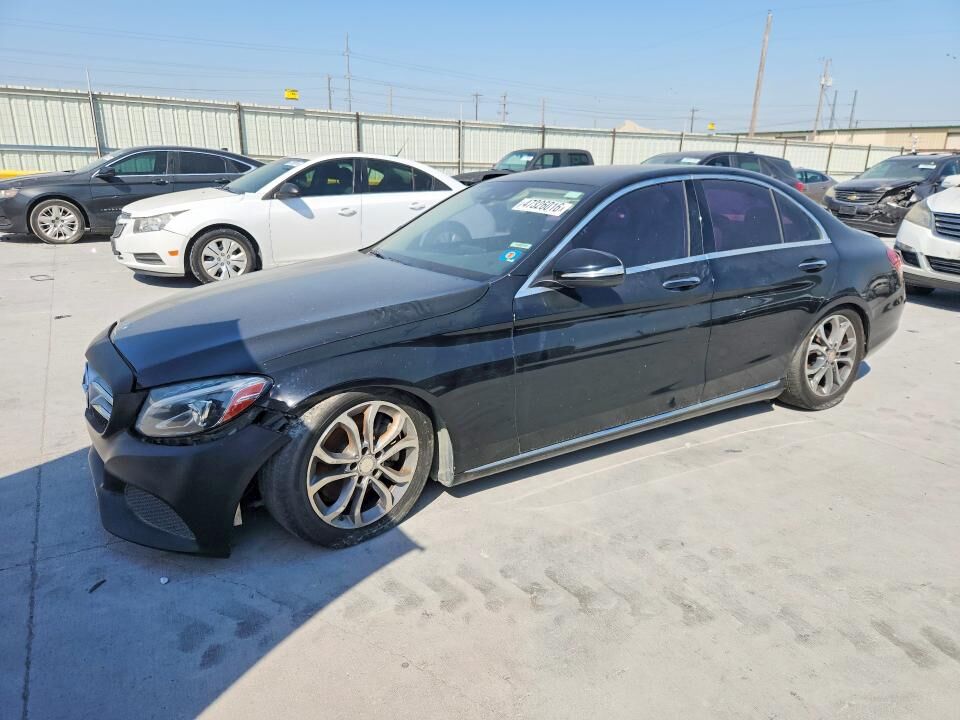 2015 MERCEDES-BENZ C-Class