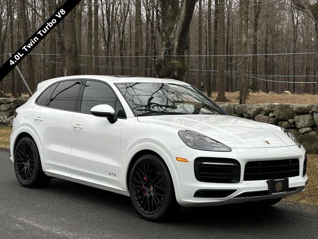 2021 PORSCHE Cayenne
