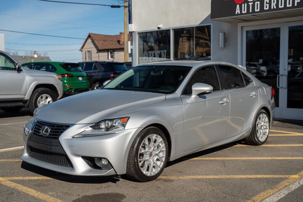 2015 LEXUS IS