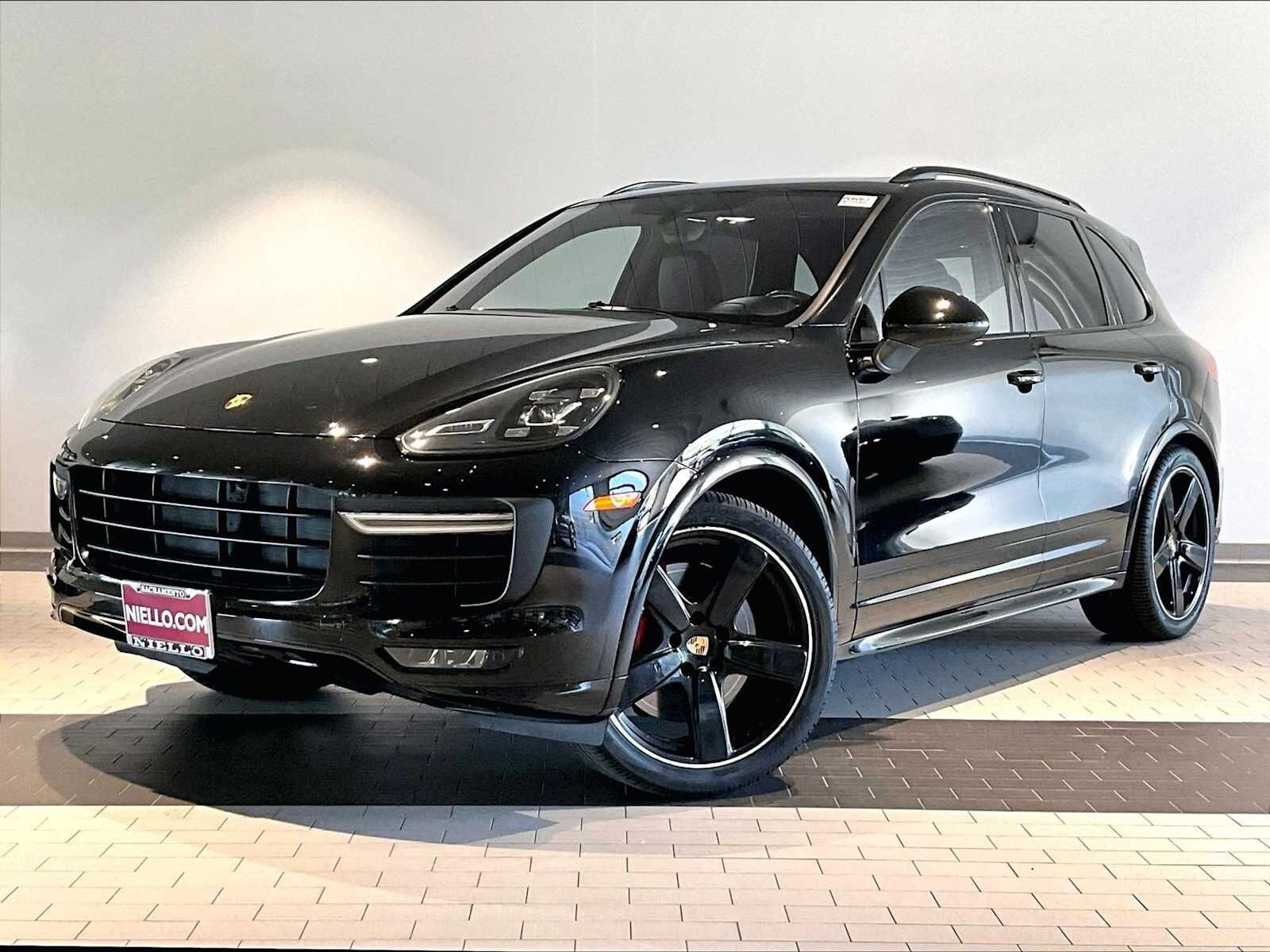 2016 PORSCHE Cayenne