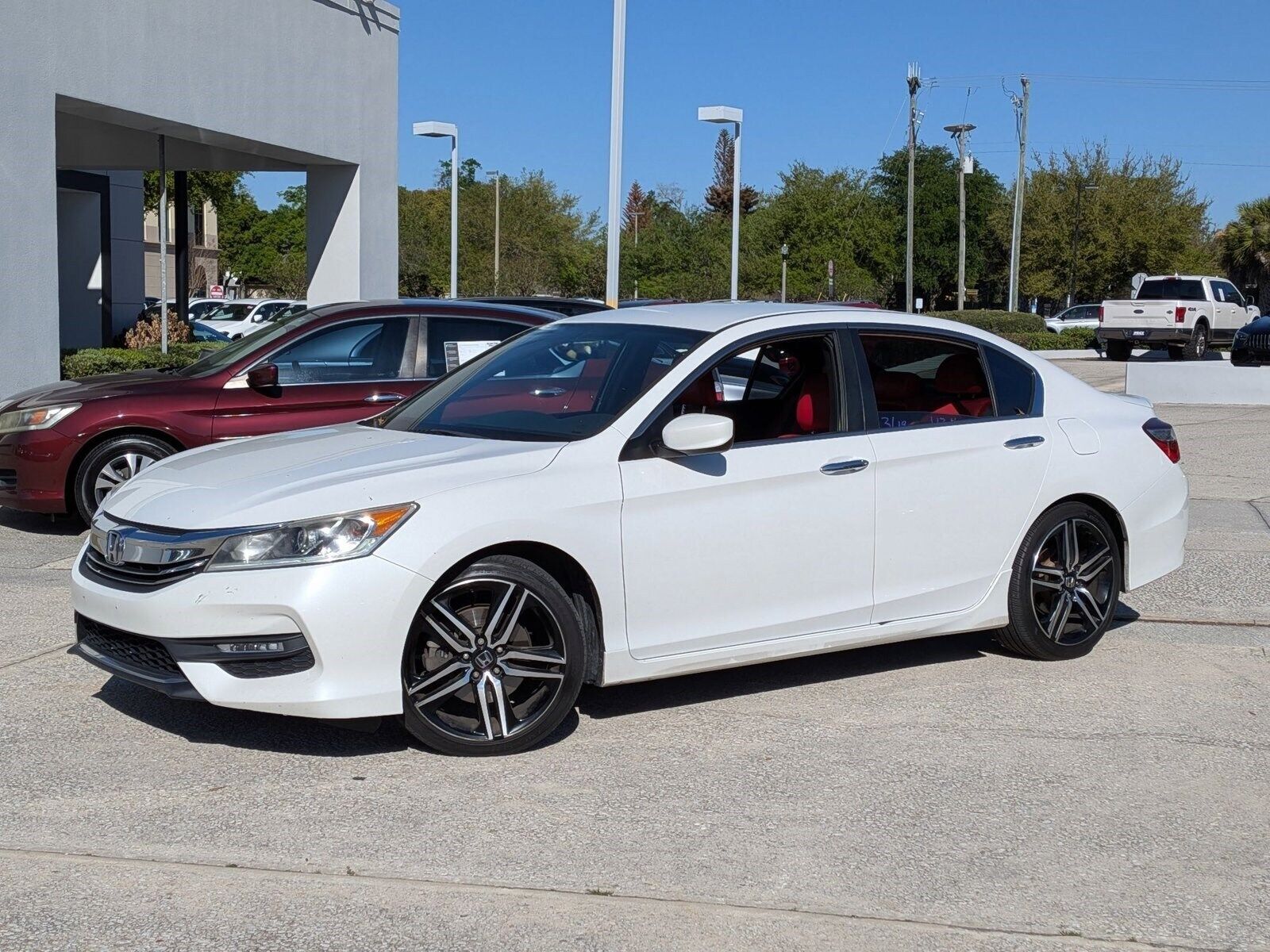 2017 HONDA Accord