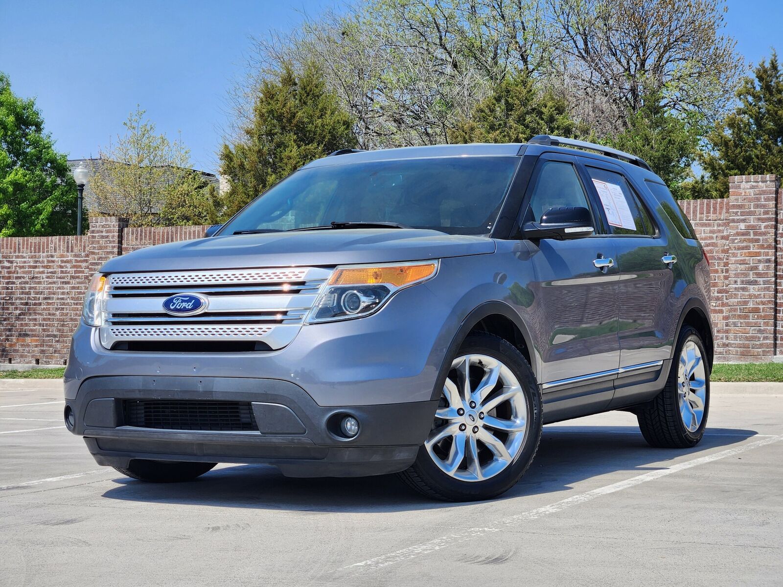 2014 FORD Explorer