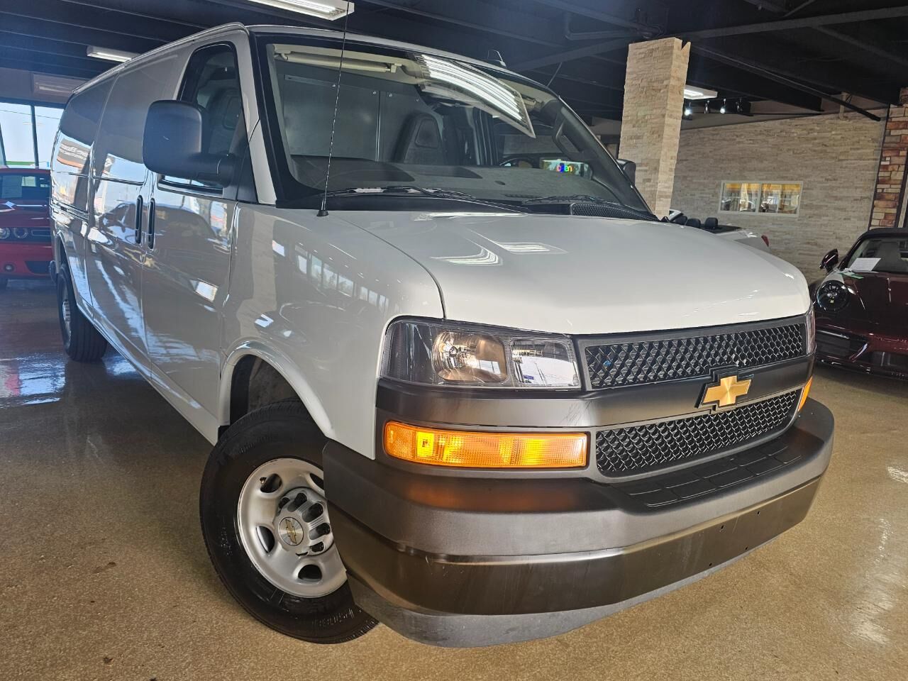 2022 CHEVROLET Express