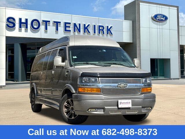 2021 CHEVROLET Express