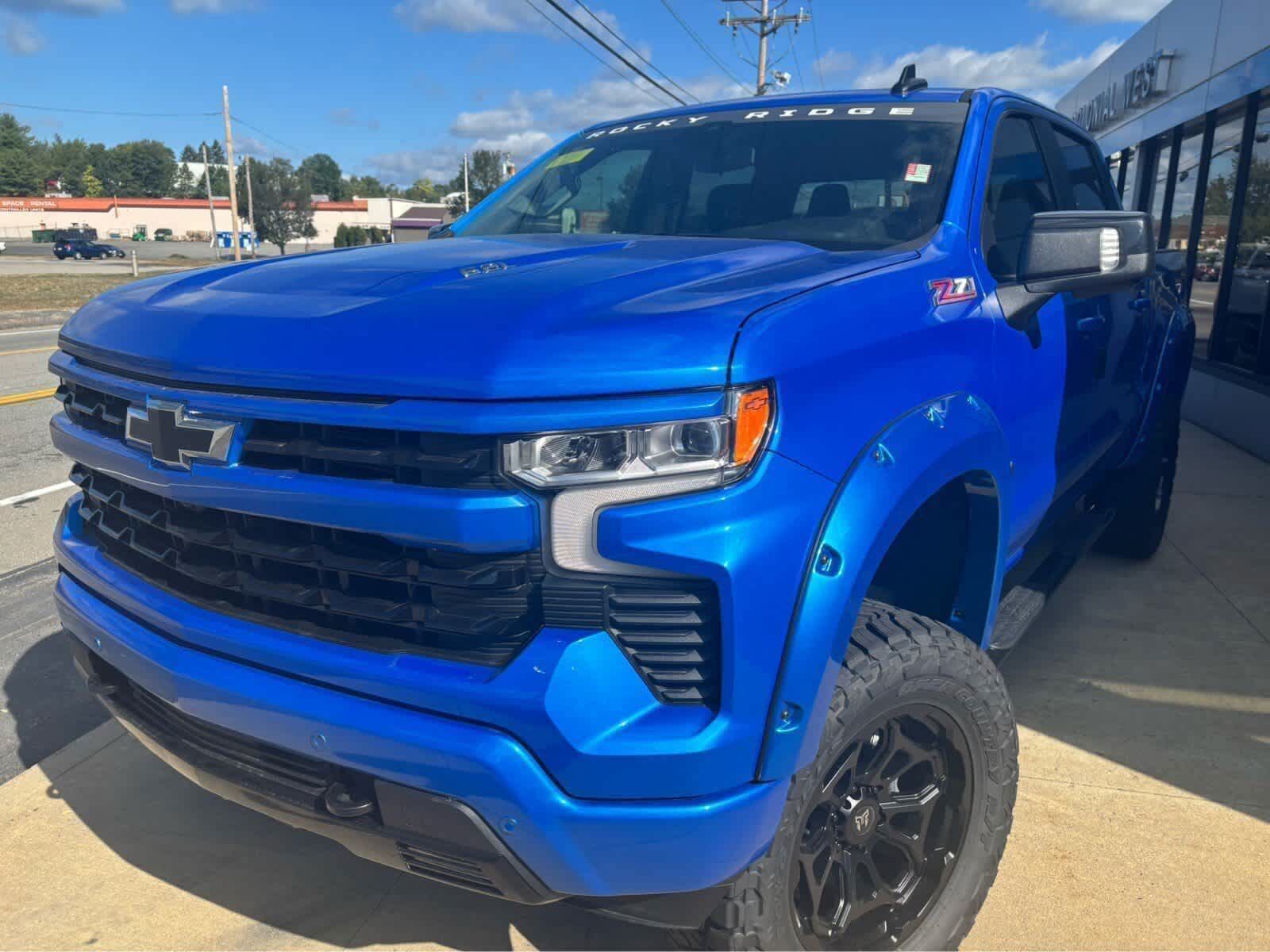 2025 CHEVROLET Silverado