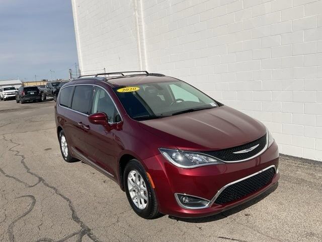 2020 CHRYSLER Pacifica