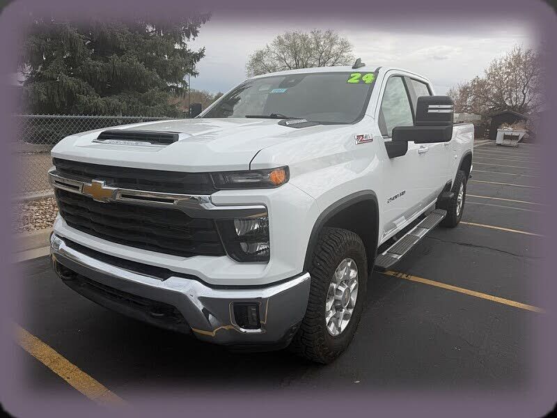 2024 CHEVROLET Silverado HD