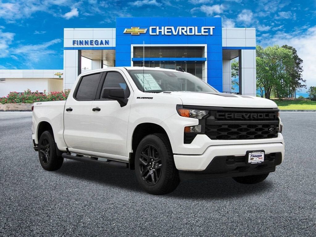 2025 CHEVROLET Silverado