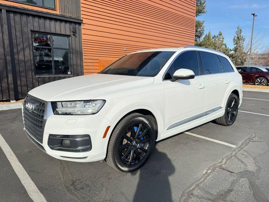 2019 AUDI Q7