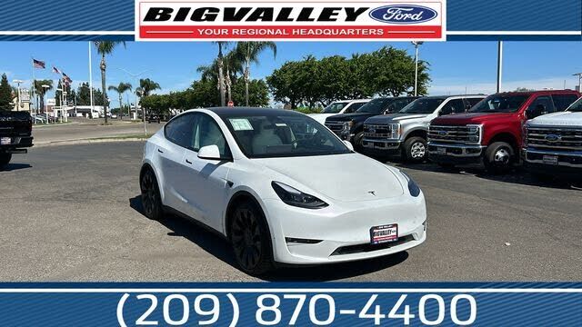 2022 TESLA Model Y