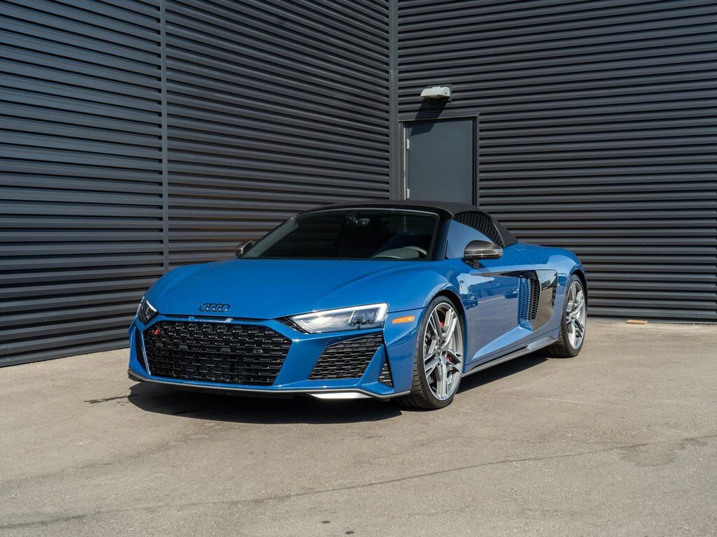 2023 AUDI R8