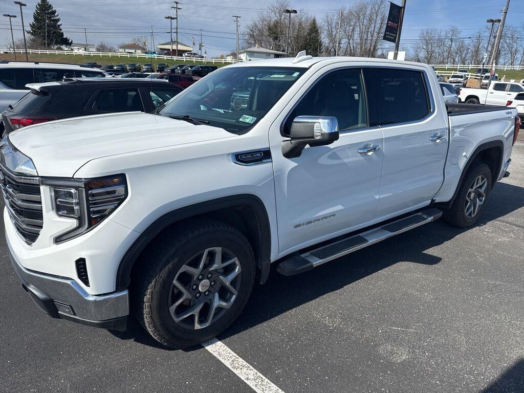 2023 GMC Sierra