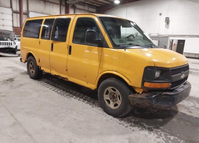 2004 CHEVROLET Express