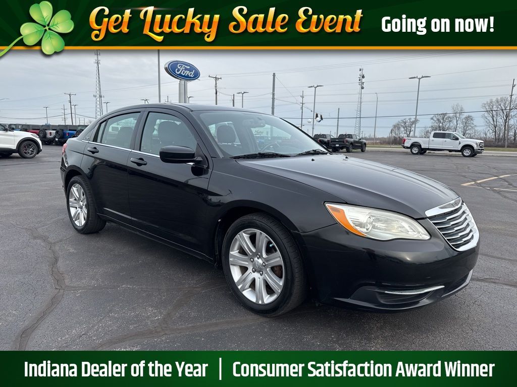 2013 CHRYSLER 200