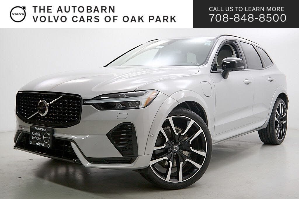 2024 VOLVO XC60
