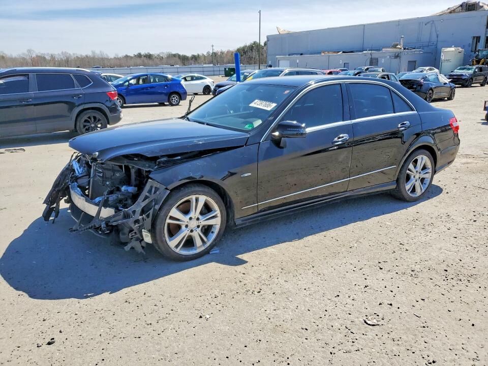 2012 MERCEDES-BENZ E-Class