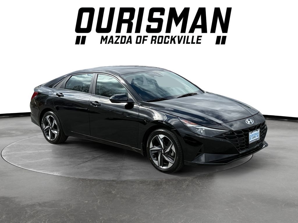 2023 HYUNDAI Elantra
