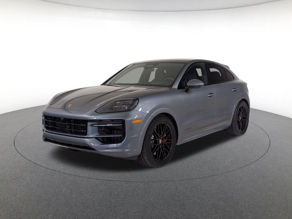 2026 PORSCHE Cayenne