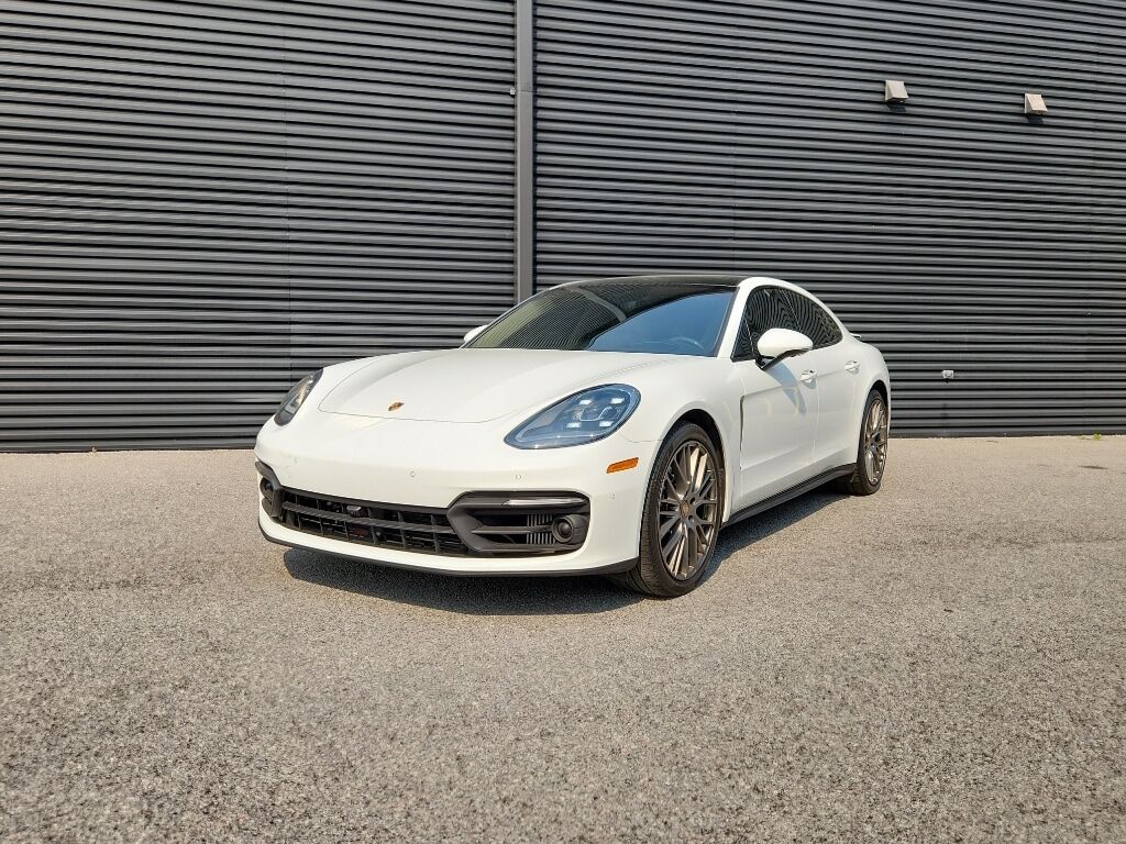 2023 PORSCHE Panamera