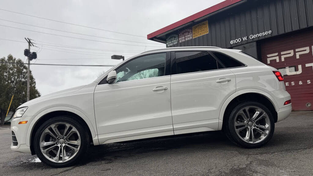 2016 Audi Q3