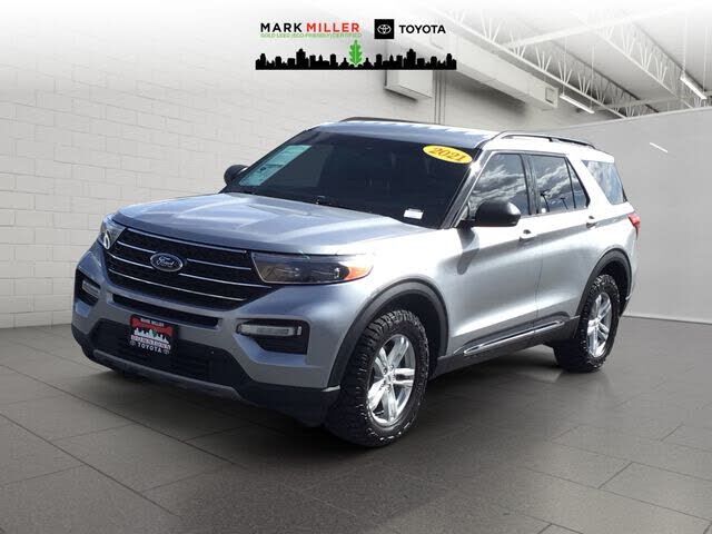 2021 FORD Explorer