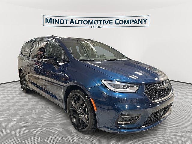 2025 CHRYSLER Pacifica