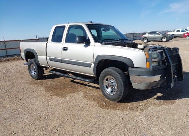 2004 CHEVROLET Silverado