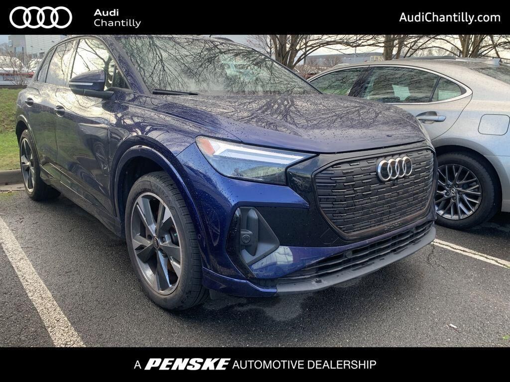 2023 AUDI Q4