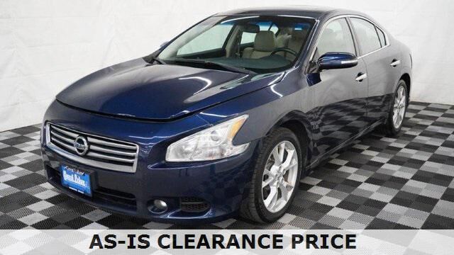 2014 NISSAN Maxima