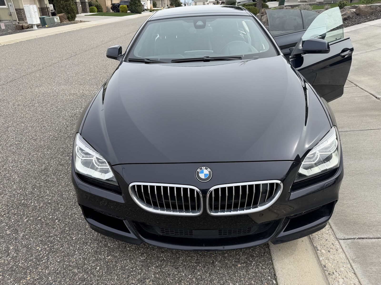 BMW 650i / ALPINA B6