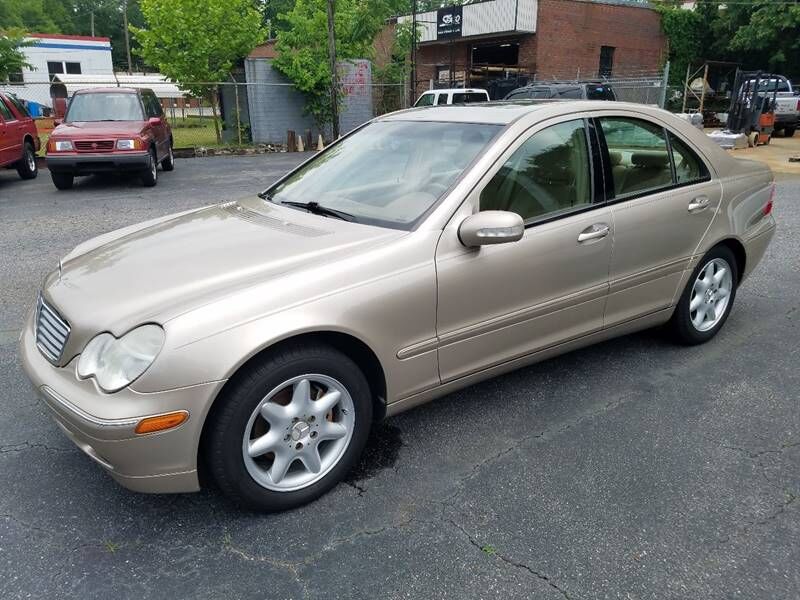 2003 MERCEDES-BENZ C-Class