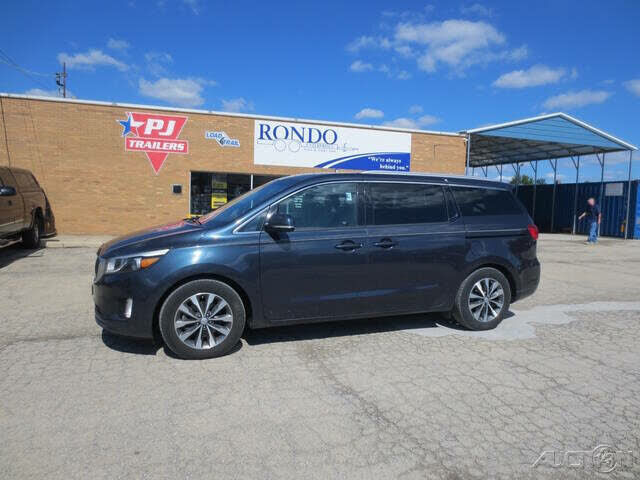 2016 KIA Sedona