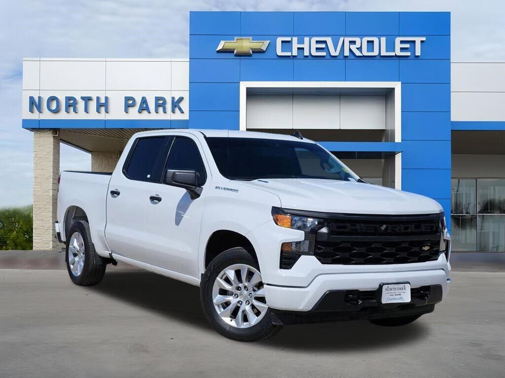 2024 CHEVROLET Silverado