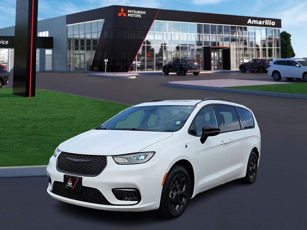 2024 CHRYSLER Pacifica