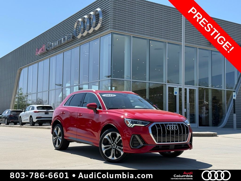 2019 AUDI Q3