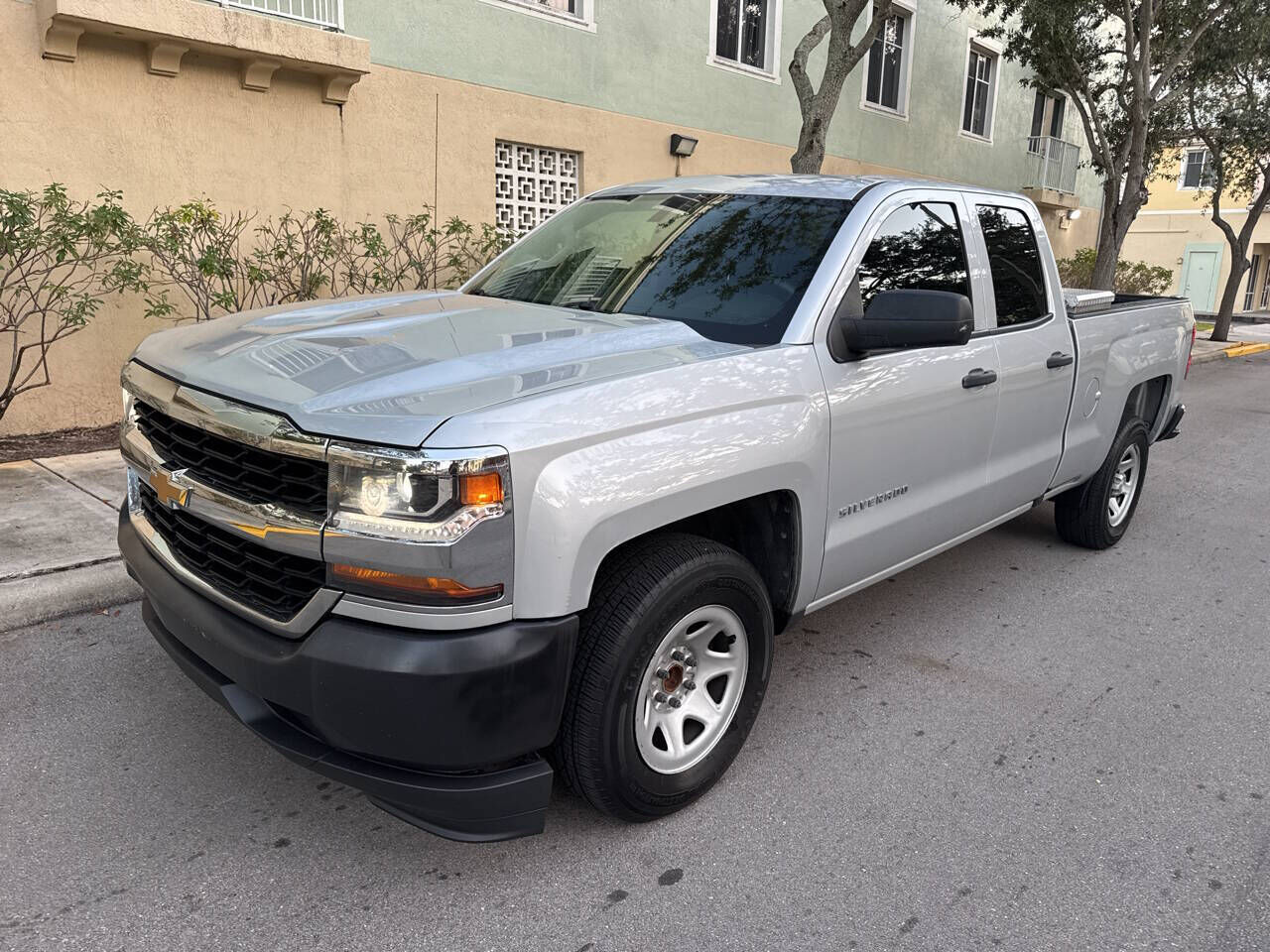 2017 CHEVROLET Silverado