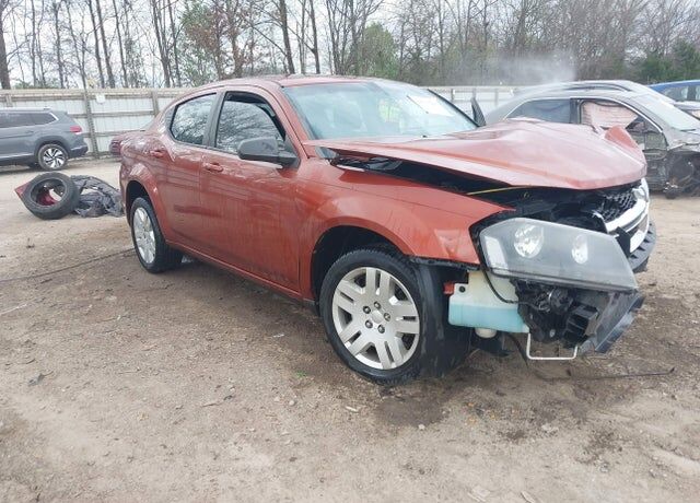 2012 DODGE Avenger