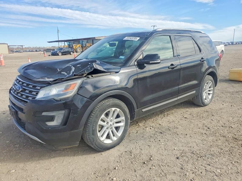 2017 FORD Explorer