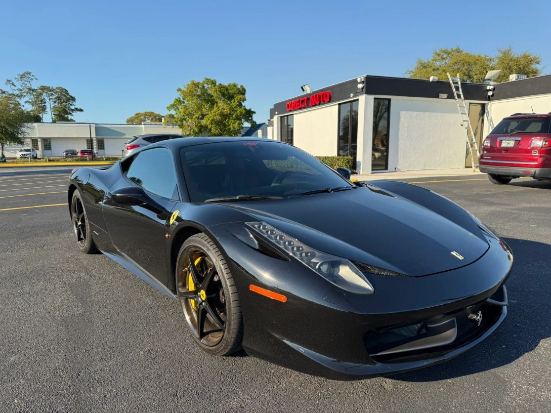 2010 FERRARI 458 Italia