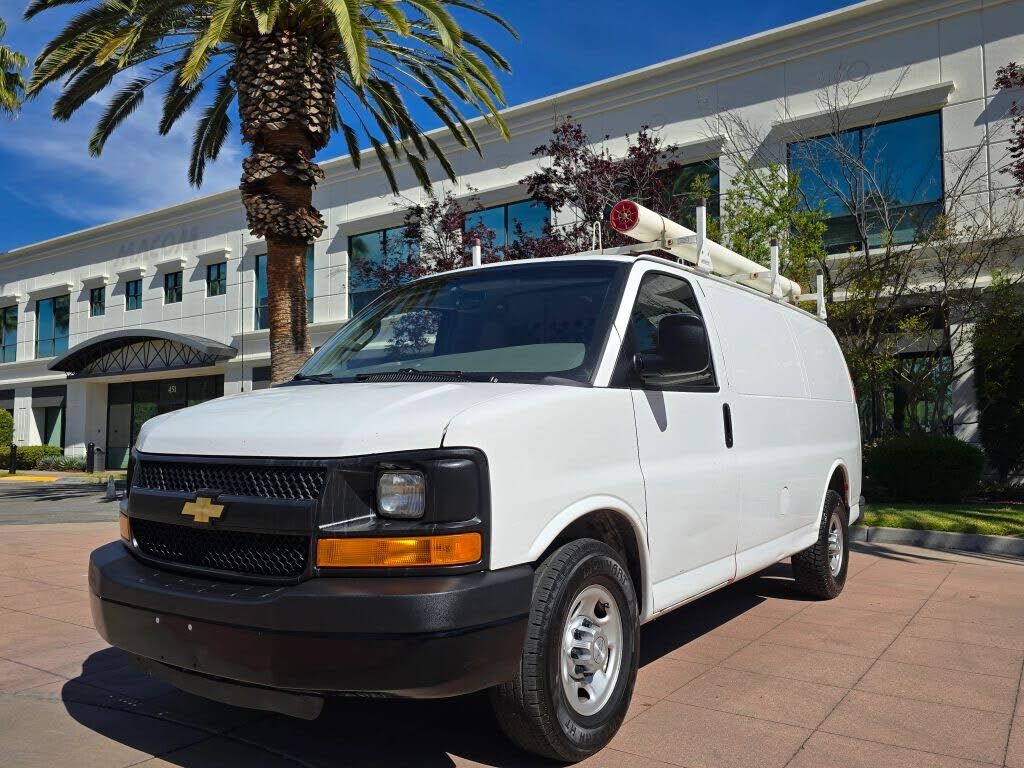 2016 CHEVROLET Express