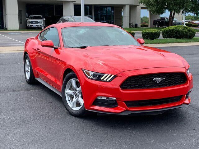 2017 FORD Mustang