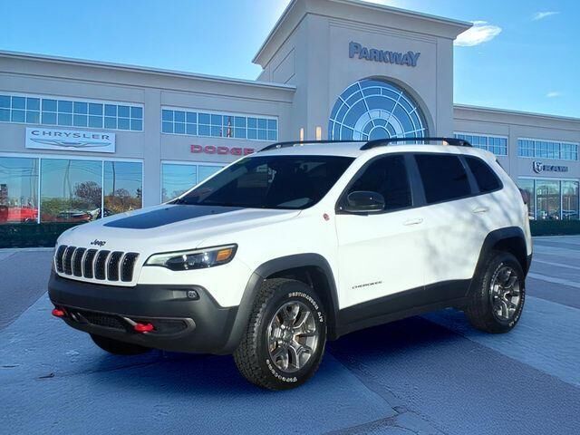 2022 JEEP Cherokee